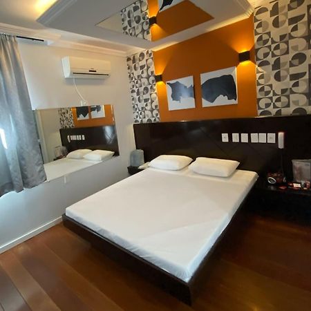 Motel Status (Adults Only) Pato Branco Ngoại thất bức ảnh