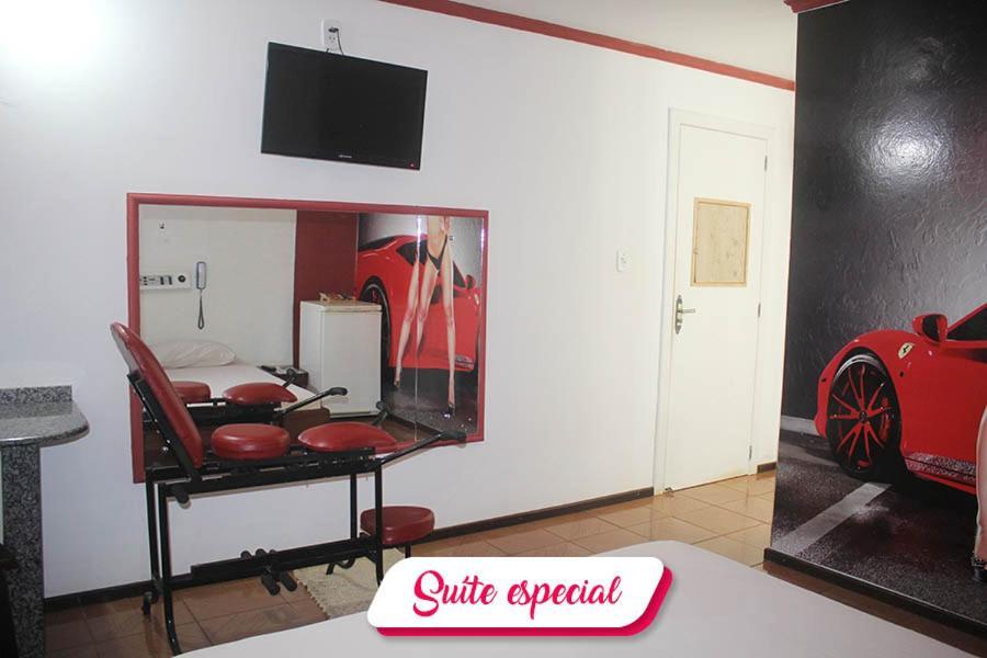 Motel Status (Adults Only) Pato Branco Ngoại thất bức ảnh